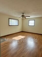 714 Tackett Branch Rd in Hurricane, WV - Building Photo - Building Photo