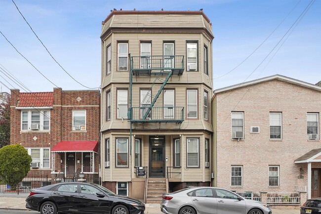 property at 198 Griffith St