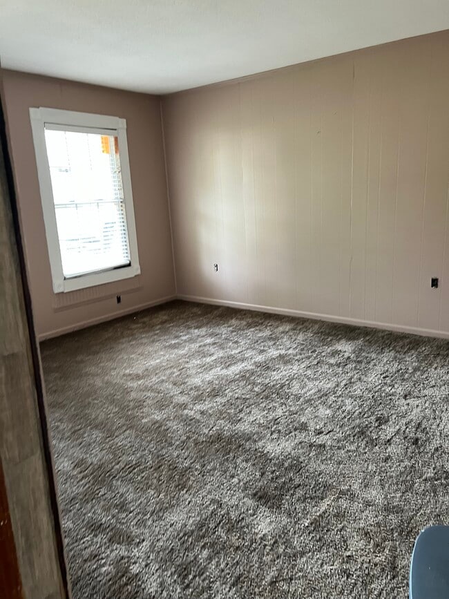 property at 15033 US-80