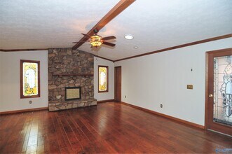 1071 Sandy Springs Rd NW in Huntsville, AL - Building Photo - Building Photo