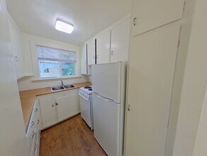 484-490 E 14th Ave in Eugene, OR - Building Photo - Building Photo