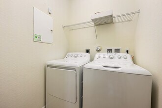 6948 Broadland Wy in Coconut Creek, FL - Building Photo - Building Photo