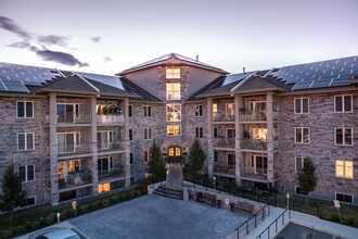 Stonecrest in Kingston, ON - Building Photo - Building Photo