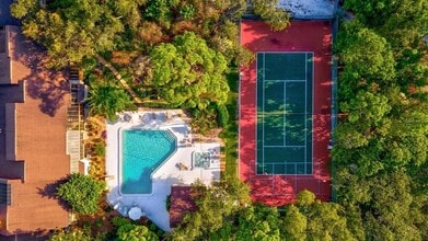 7618 4th Ave W in Bradenton, FL - Building Photo - Building Photo