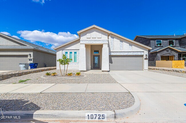 10725 Walden Pond St in El Paso, TX - Building Photo - Building Photo
