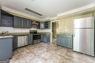 2464 Landington Way NW in Duluth, GA - Building Photo - Building Photo