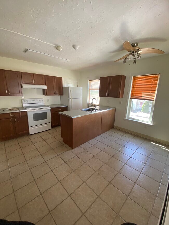 29 South St Rentals in Northborough, MA