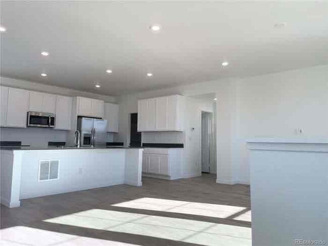 1919 S Fultondale Wy in Aurora, CO - Building Photo - Building Photo