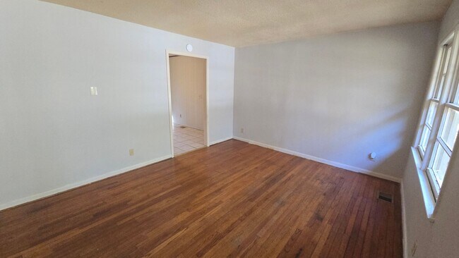 1124 Slash Pine Ln in Columbia, SC - Building Photo - Building Photo