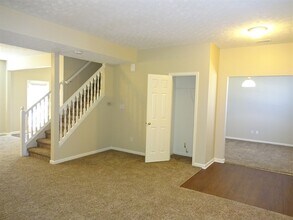 1921 Monticello Dr in Greenfield, IN - Building Photo - Building Photo