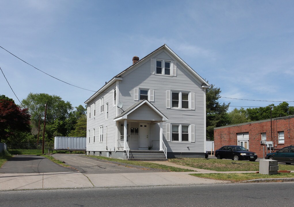 528-530 Tolland St in East Hartford, CT - Building Photo