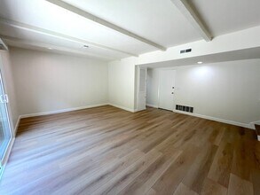 1722 Sunny Heights Dr in Los Angeles, CA - Building Photo - Building Photo