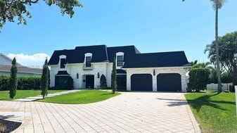 4312 NE 22nd Ave in Fort Lauderdale, FL - Building Photo