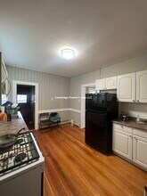 18 Gilmore St, Unit 1 in Everett, MA - Building Photo - Building Photo