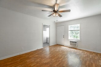 207 Laws Ave in Chattanooga, TN - Building Photo - Building Photo