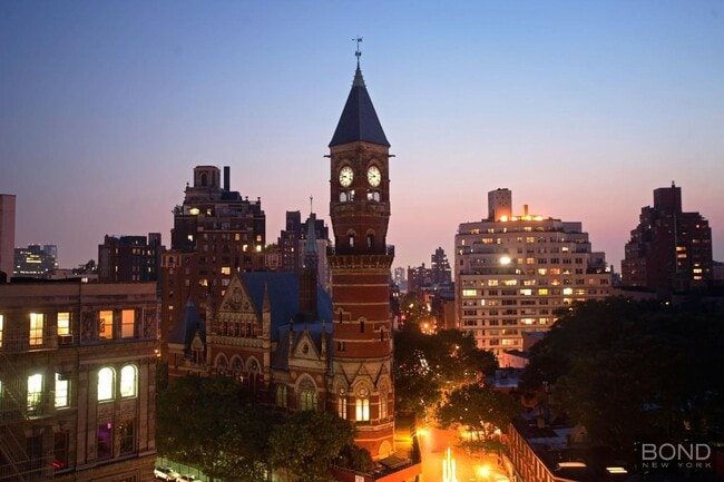 450 6th Ave in New York, NY - Building Photo - Building Photo