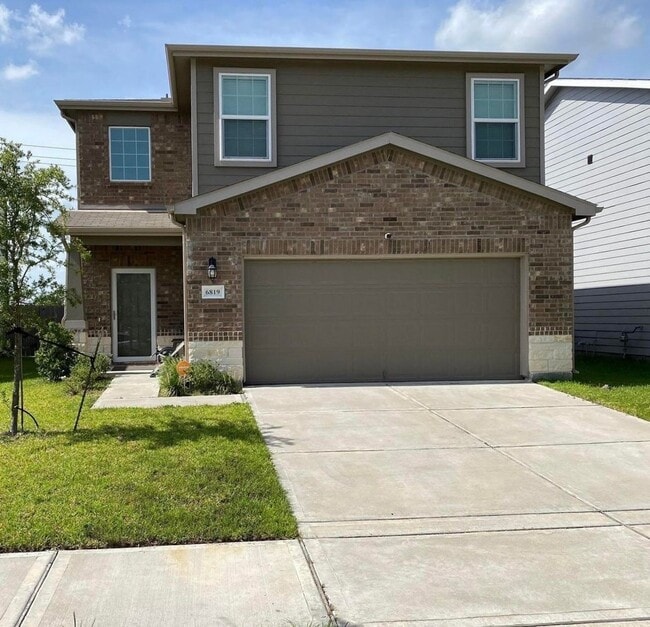 property at 6819 Forbes Run Dr