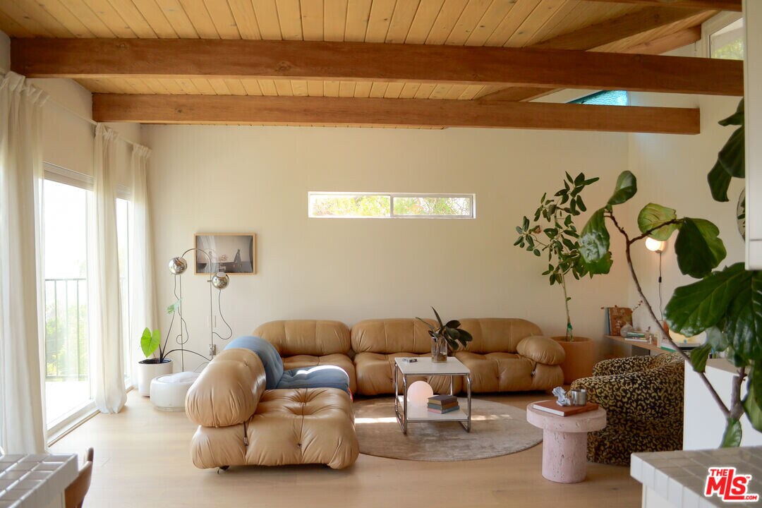 3032 Future St in Los Angeles, CA - Building Photo
