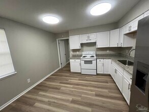 821 Calhoun Ave in Pensacola, FL - Building Photo - Building Photo