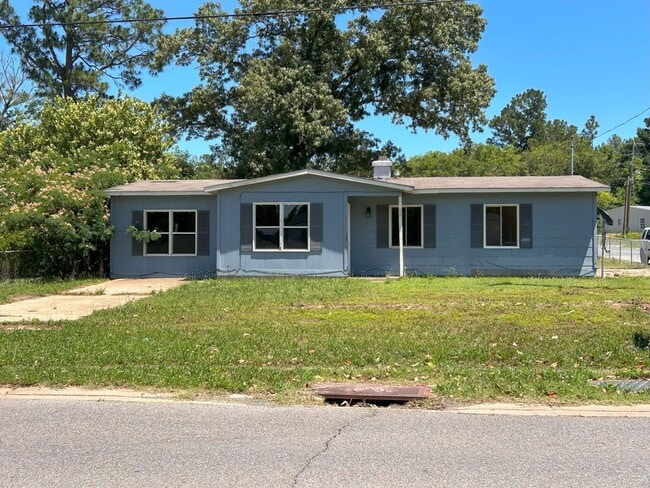 property at 26 Kurthwood Rd