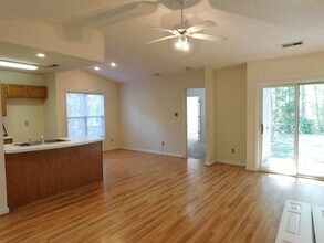 210 Tobiano Dr in New Bern, NC - Building Photo - Building Photo