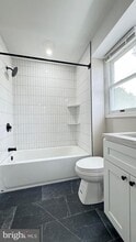 815 W Wood Ave in Somerdale, NJ - Building Photo - Building Photo