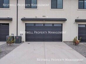 895 S 900 W in American Fork, UT - Foto de edificio - Building Photo