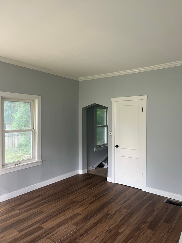 property at 2117 Kirkwood Blvd