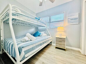 2402 Kiwanis Ave in Lakeland, FL - Building Photo - Building Photo