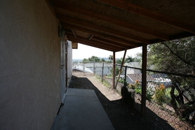 1380 Helix St in Spring Valley, CA - Building Photo - Building Photo