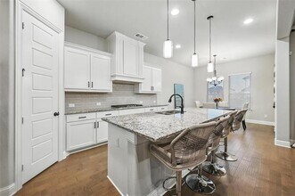 1701 Thresh Ct in Mansfield, TX - Building Photo - Building Photo