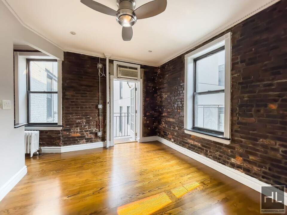 East 13th Street in New York, NY - Building Photo