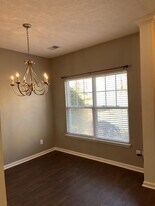 1515 Bridgecrest Dr in Nashville, TN - Building Photo