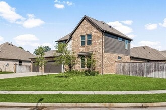 31214 Gullwing Manor Dr in Tomball, TX - Building Photo - Building Photo
