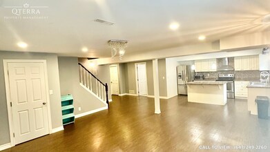 6 Bignell Cres in Ajax, ON - Building Photo - Building Photo