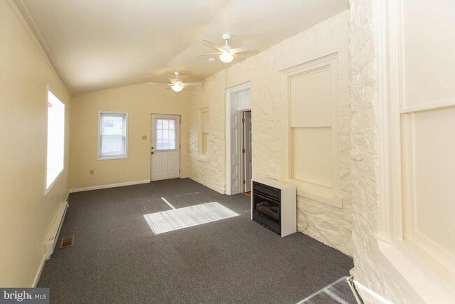 334 E Main St in Collegeville, PA - Building Photo - Building Photo
