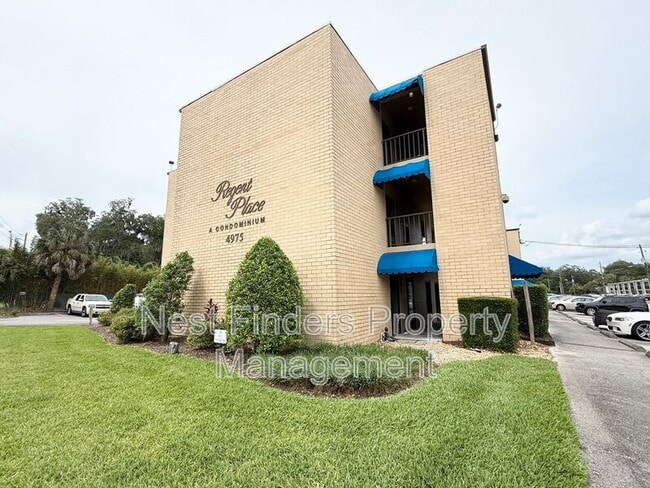 property at 4975 San Jose Blvd