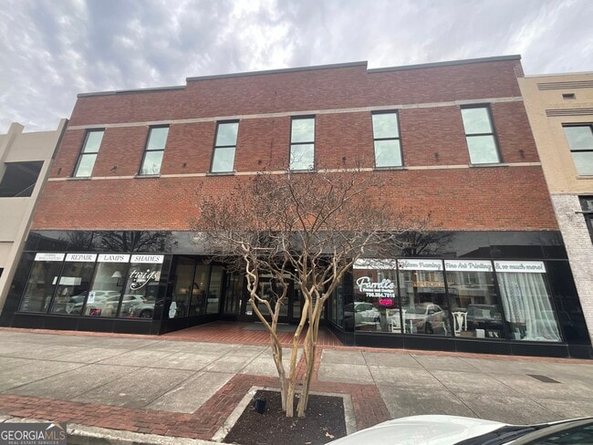property at 519 Broad St