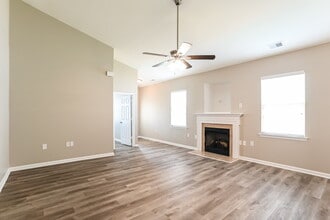 4305 High Shoals Dr in Monroe, NC - Building Photo - Building Photo