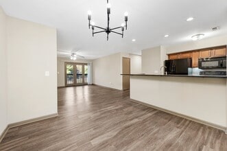 1317 Esic Dr in Edwardsville, IL - Building Photo - Building Photo