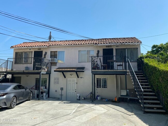 property at 448 W 41st Pl