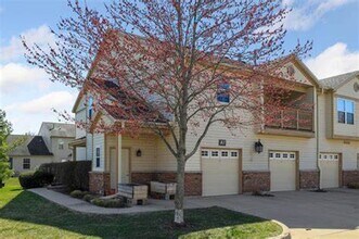 3648 Thornhill Dr in Champaign, IL - Building Photo - Building Photo