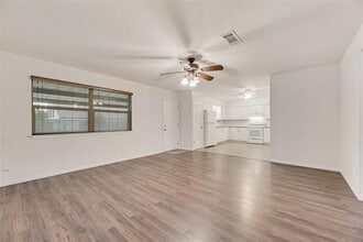 1017 Calcutta St in Hurst, TX - Building Photo - Building Photo