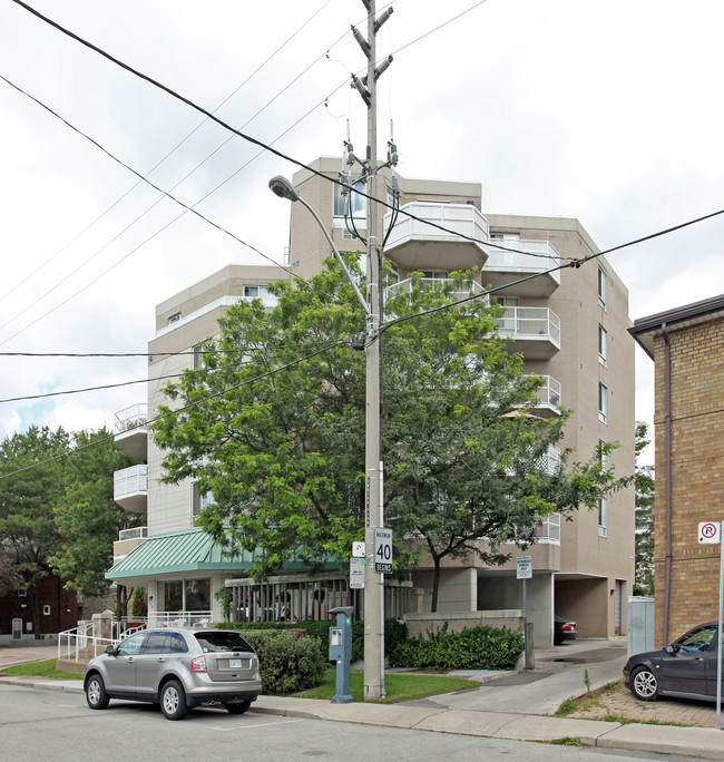 Westminster Court in Toronto, ON - Building Photo - Building Photo