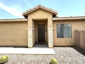 1719 W Owens Way in Anthem, AZ - Building Photo - Building Photo
