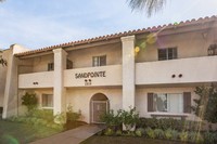 Sandpointe in Huntington Beach, CA - Foto de edificio - Building Photo