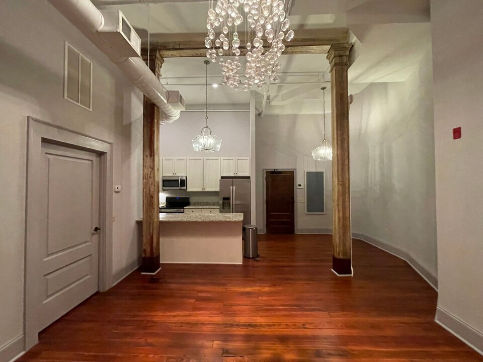 522 Cherry St in Macon, GA - Building Photo