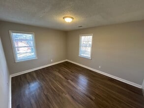 3350 Ashland St in Memphis, TN - Building Photo - Building Photo