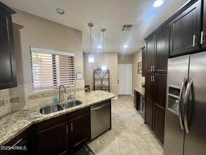 9493 N 106th Pl in Scottsdale, AZ - Building Photo - Building Photo
