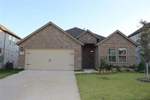 13092 Yellowstone Wy in Providence Village, TX - Building Photo